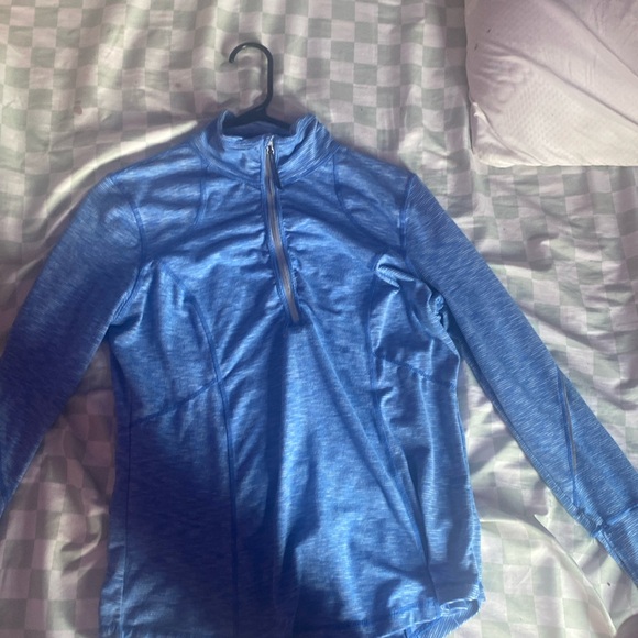 Loved it got a new one didn’t really wear. It needed it out of my closet. - Picture 1 of 5